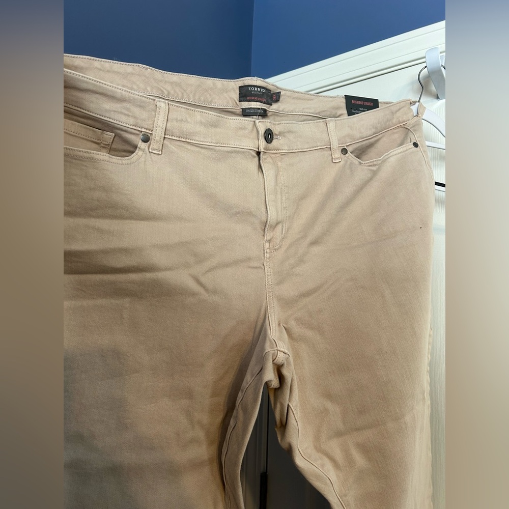 Torrid Beige Size 28 Boyfriend Jeans